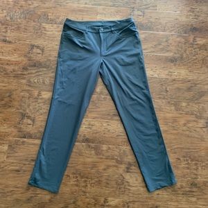 LuLulemon ABC Pant Classic *34*